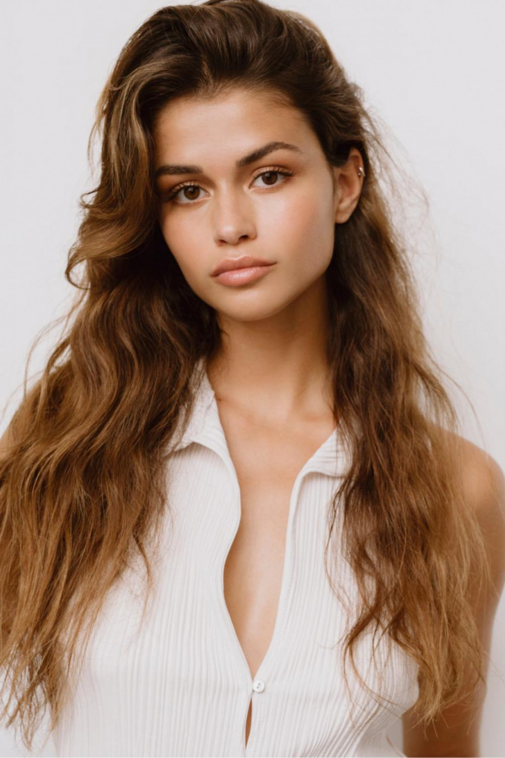 Luisa Oliveira image