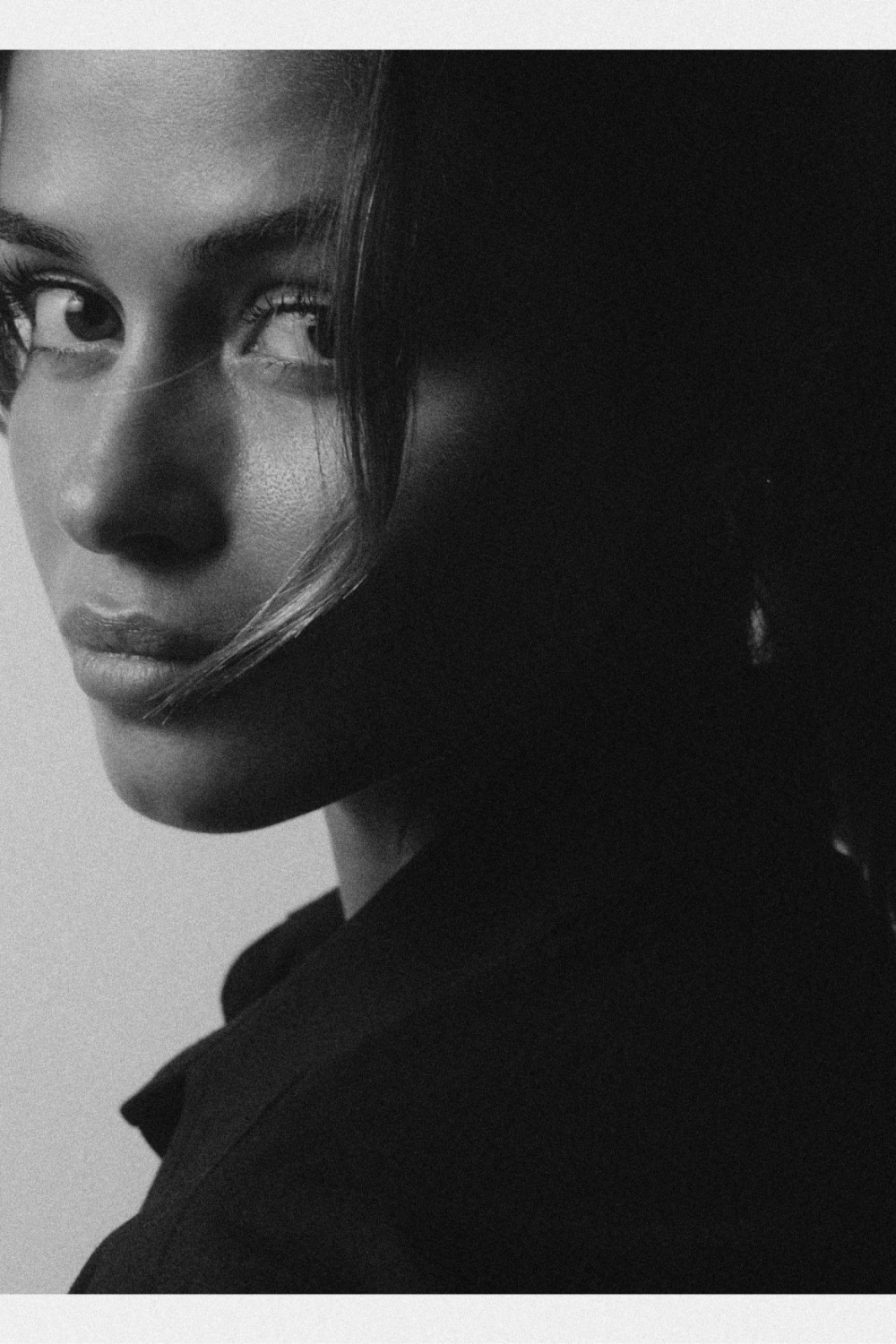 Luisa Oliveira image