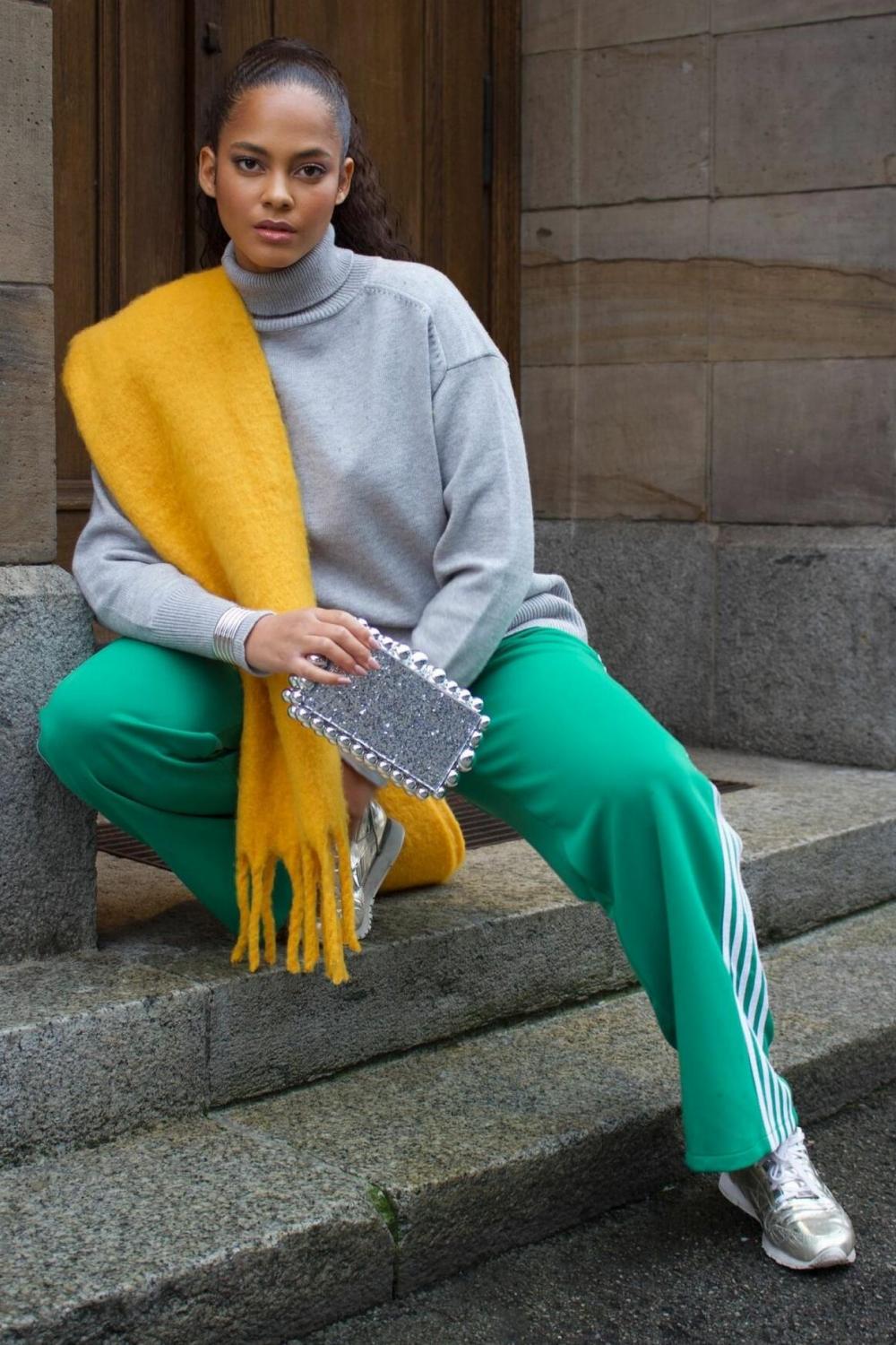 Angela Elani image