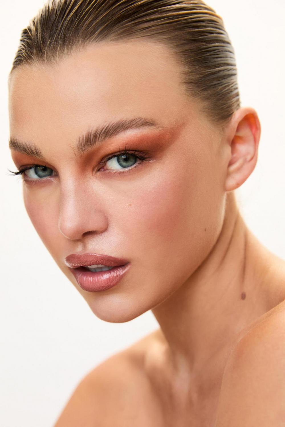 Lauren Simmons image