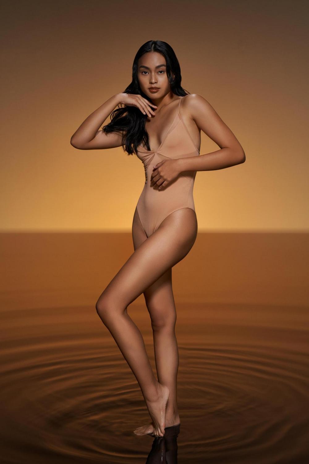 Melanie Fernandez image