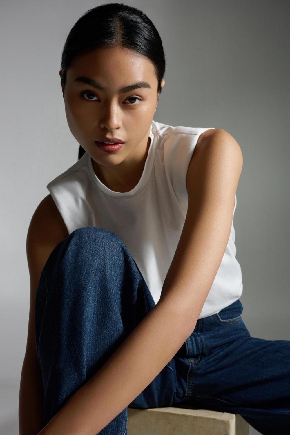 Melanie Fernandez image