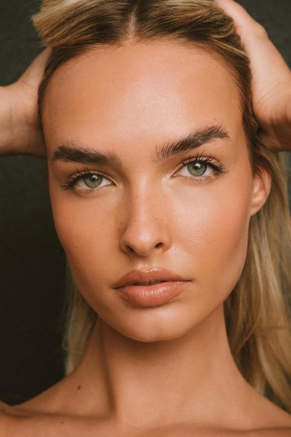 Daisy Ross image