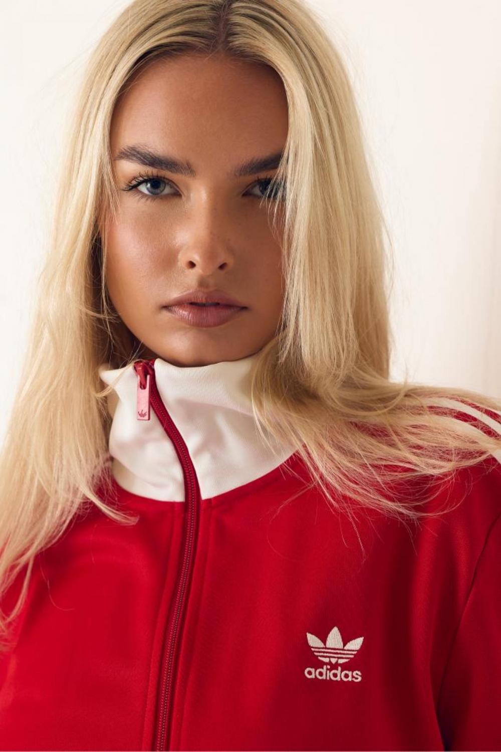 Daisy Ross image