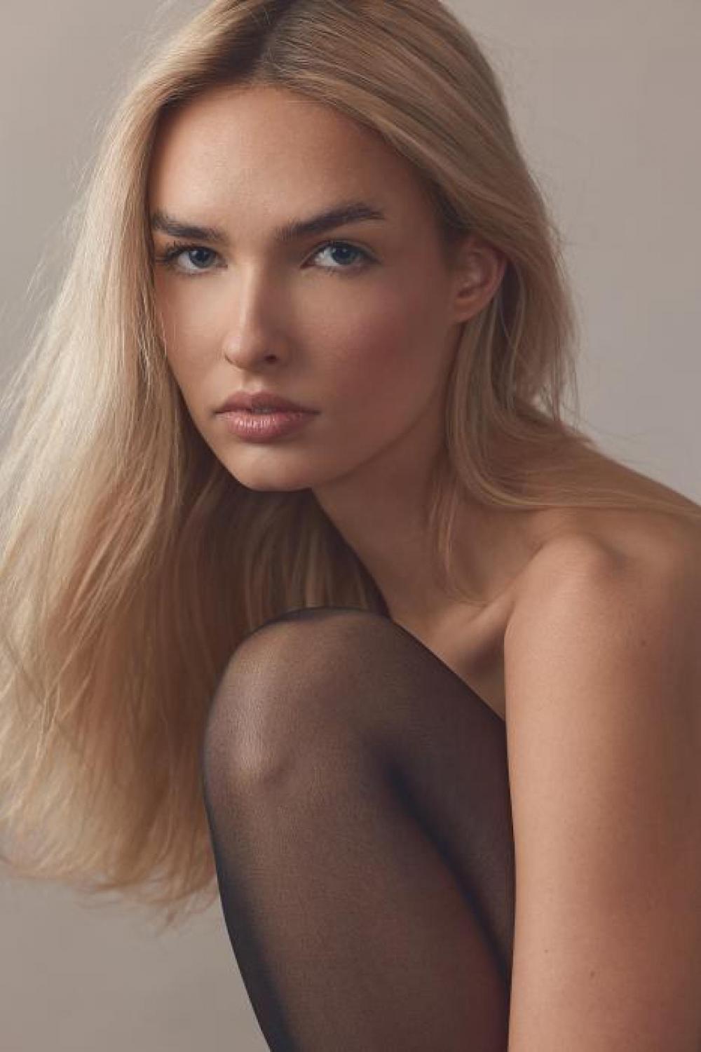 Daisy Ross image