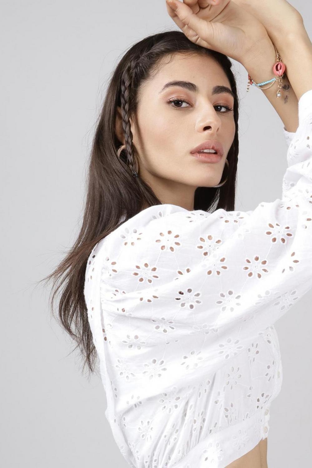 Paula Batista image