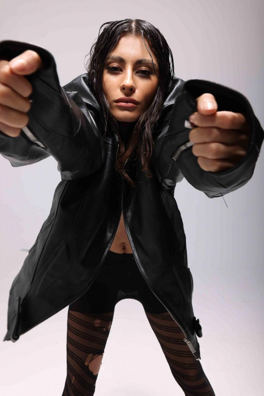Paula Batista image