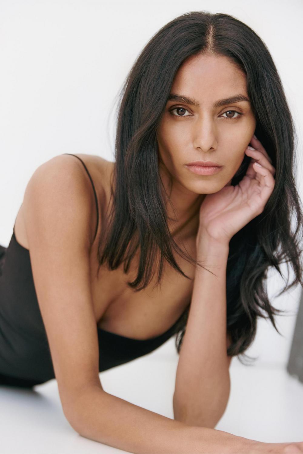 Dechka Astha Kumar image