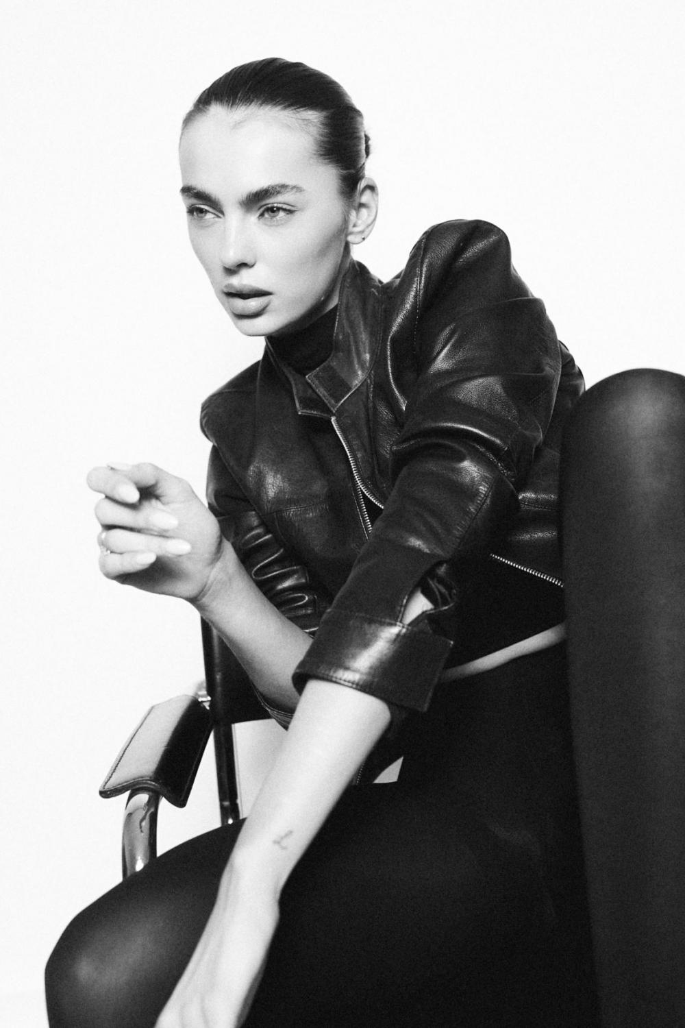Katharina Plicht image