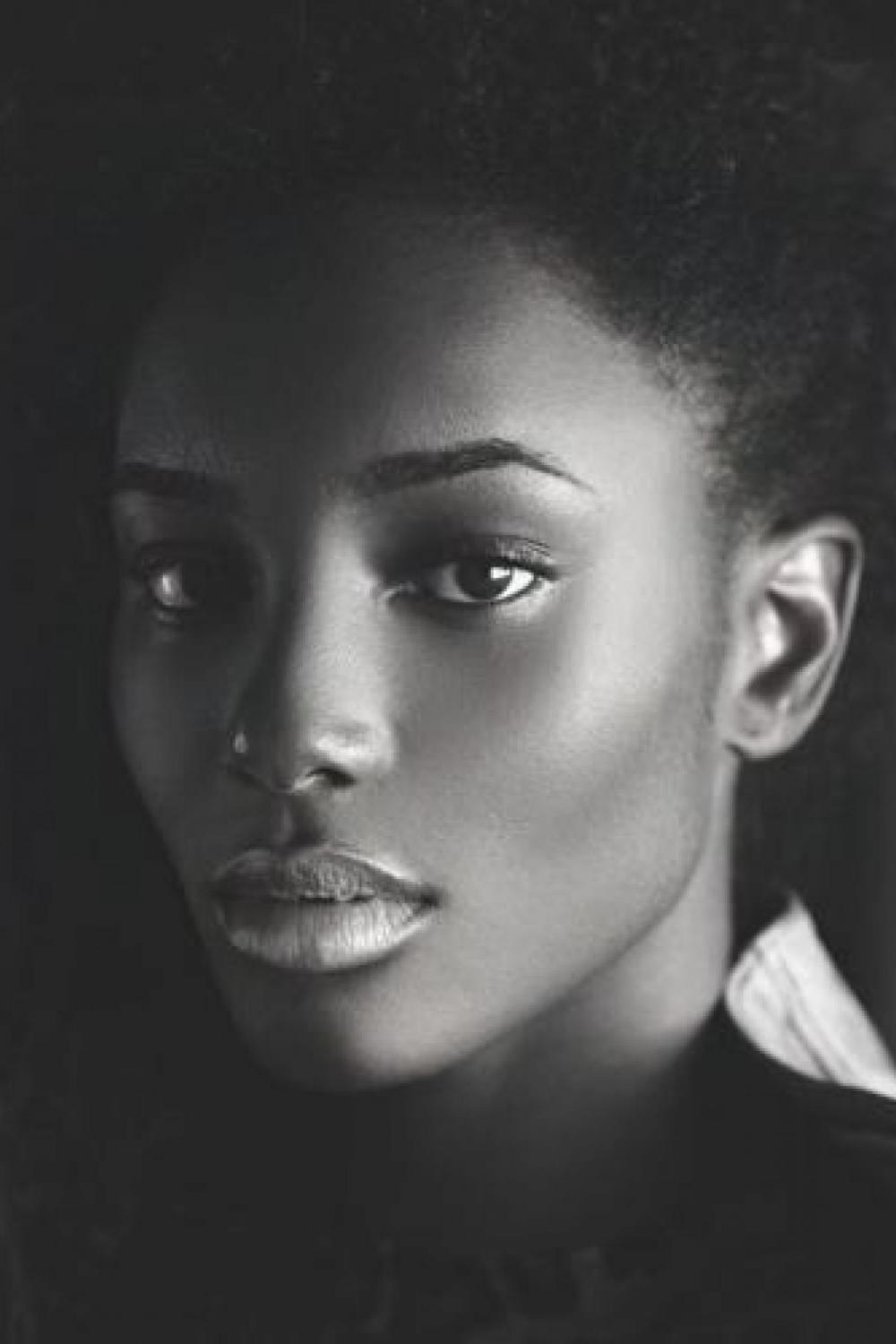 Aurelia De Medeiros image