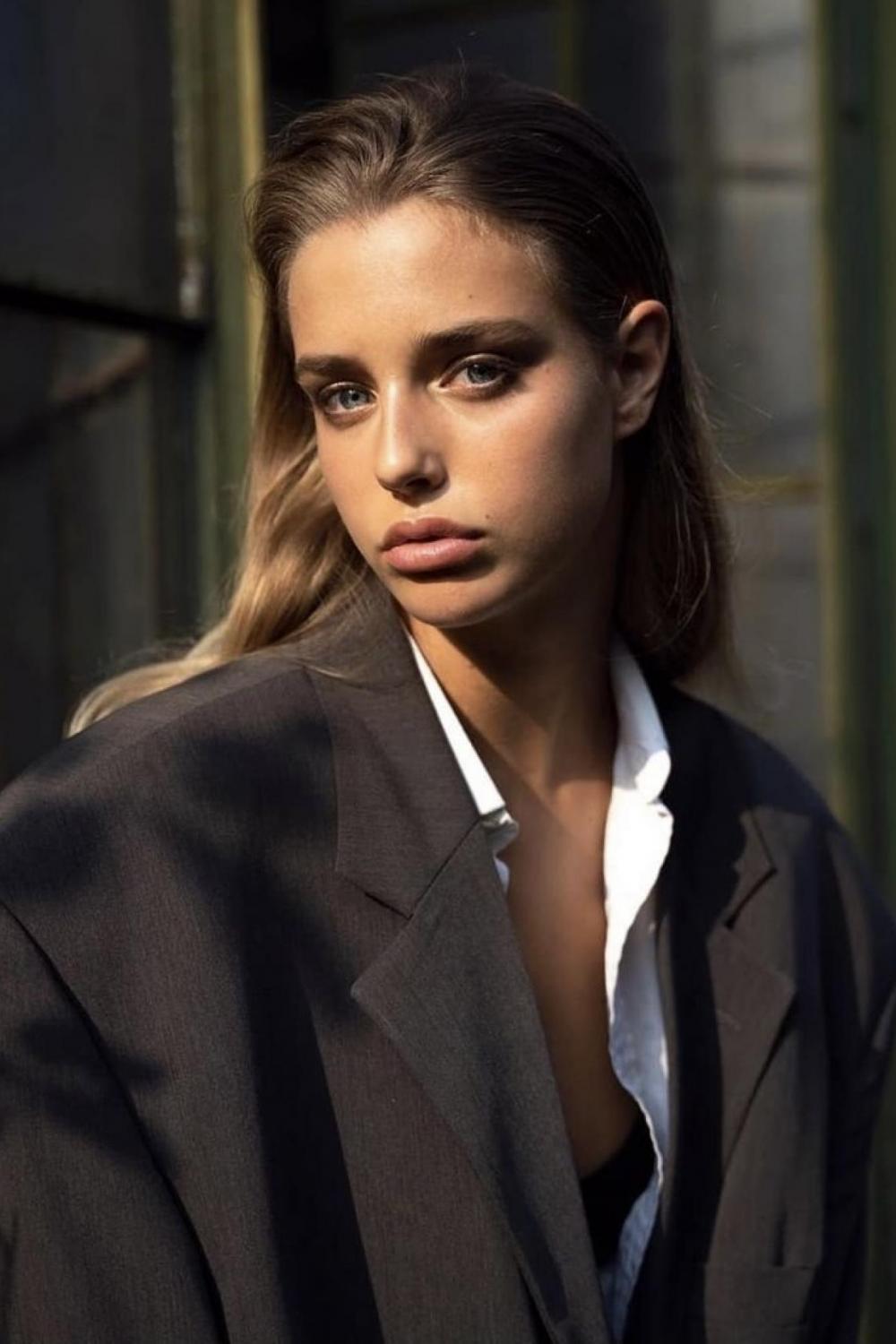 Anna De Marchi image
