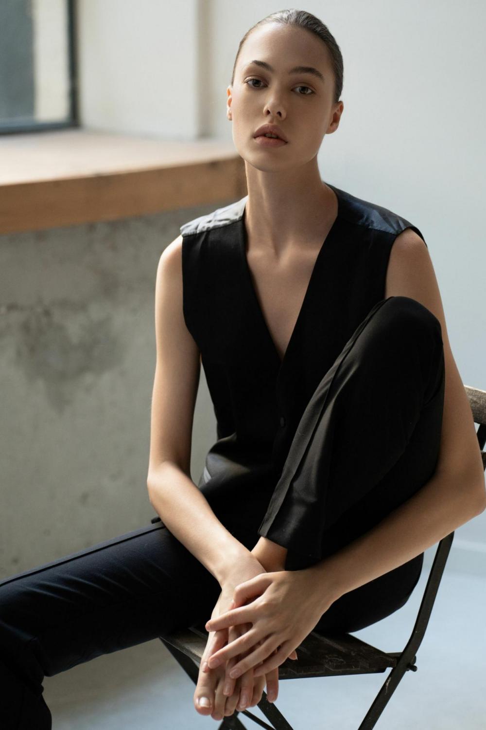 Julia Wojtyga image