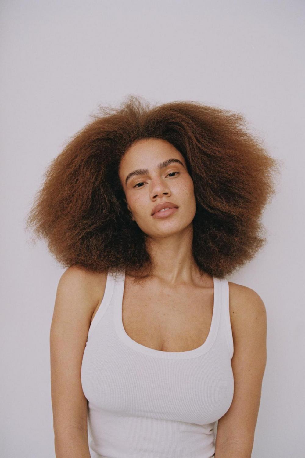 Laure Marchal image