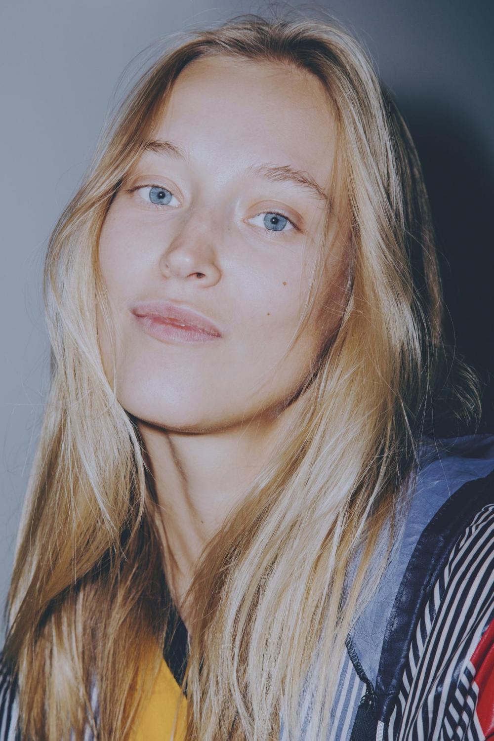 Eva Berzina image