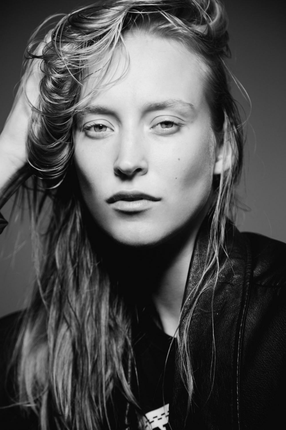 Eva Berzina image