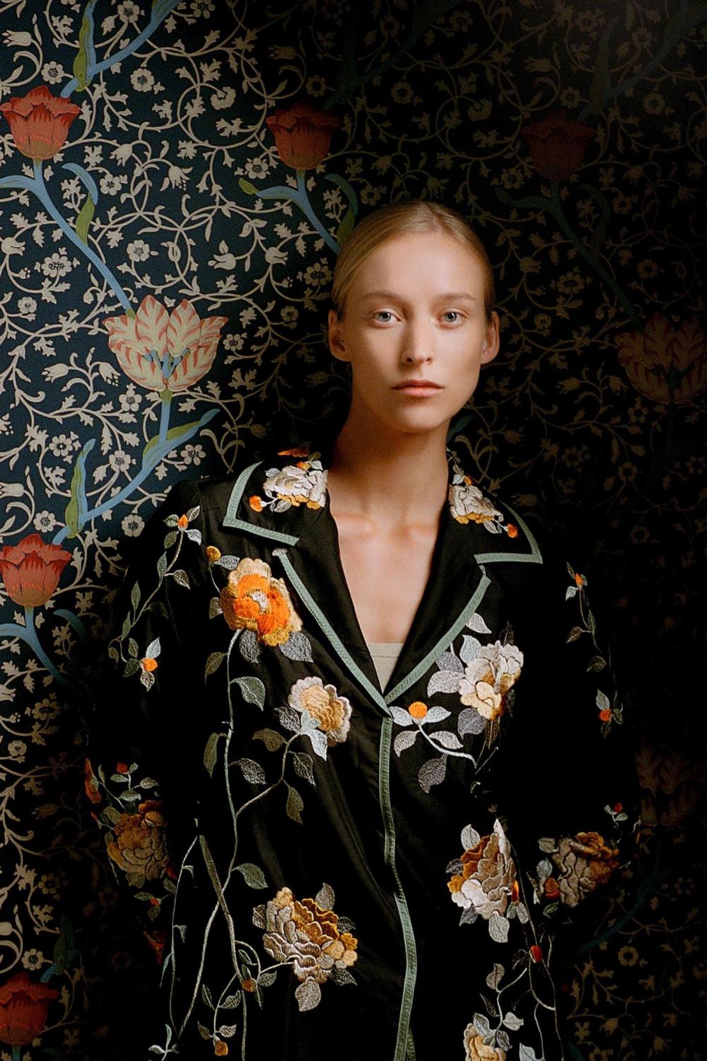 Eva Berzina image
