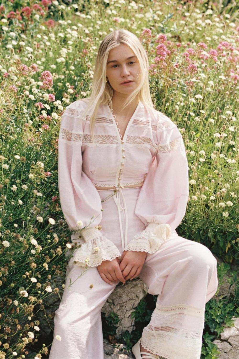 Lucy Hunt image