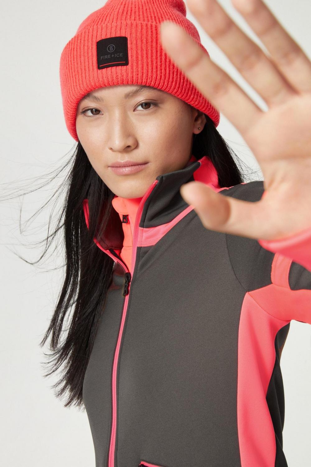Linda Hu image