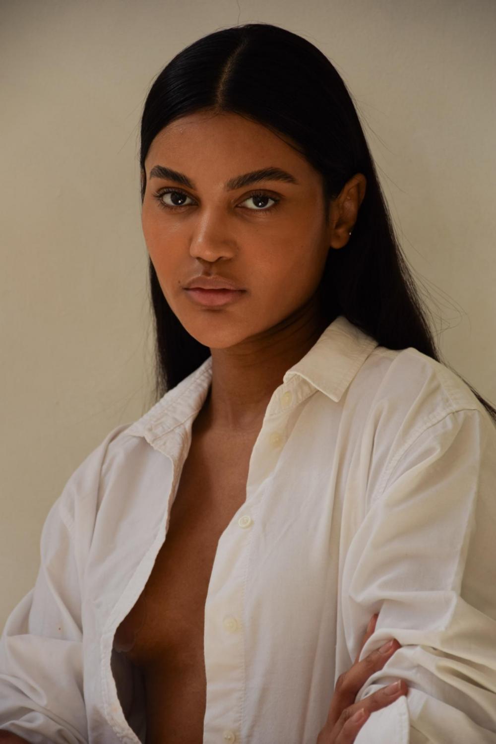 Helena Chichester image
