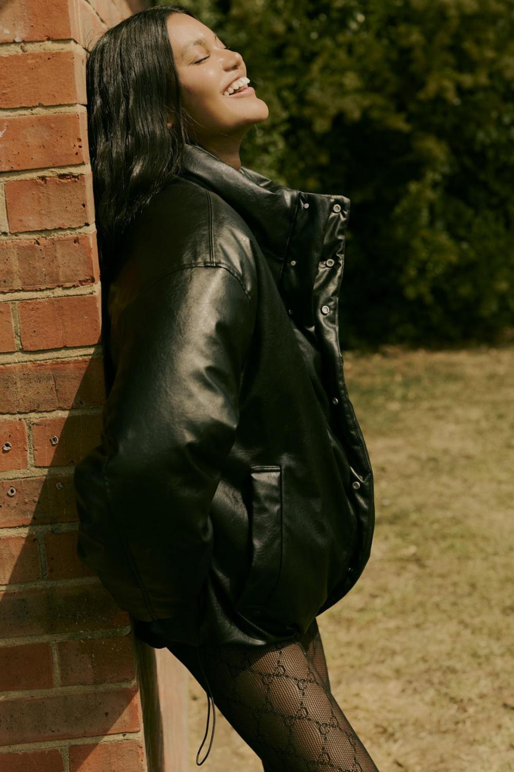 Helena Chichester image