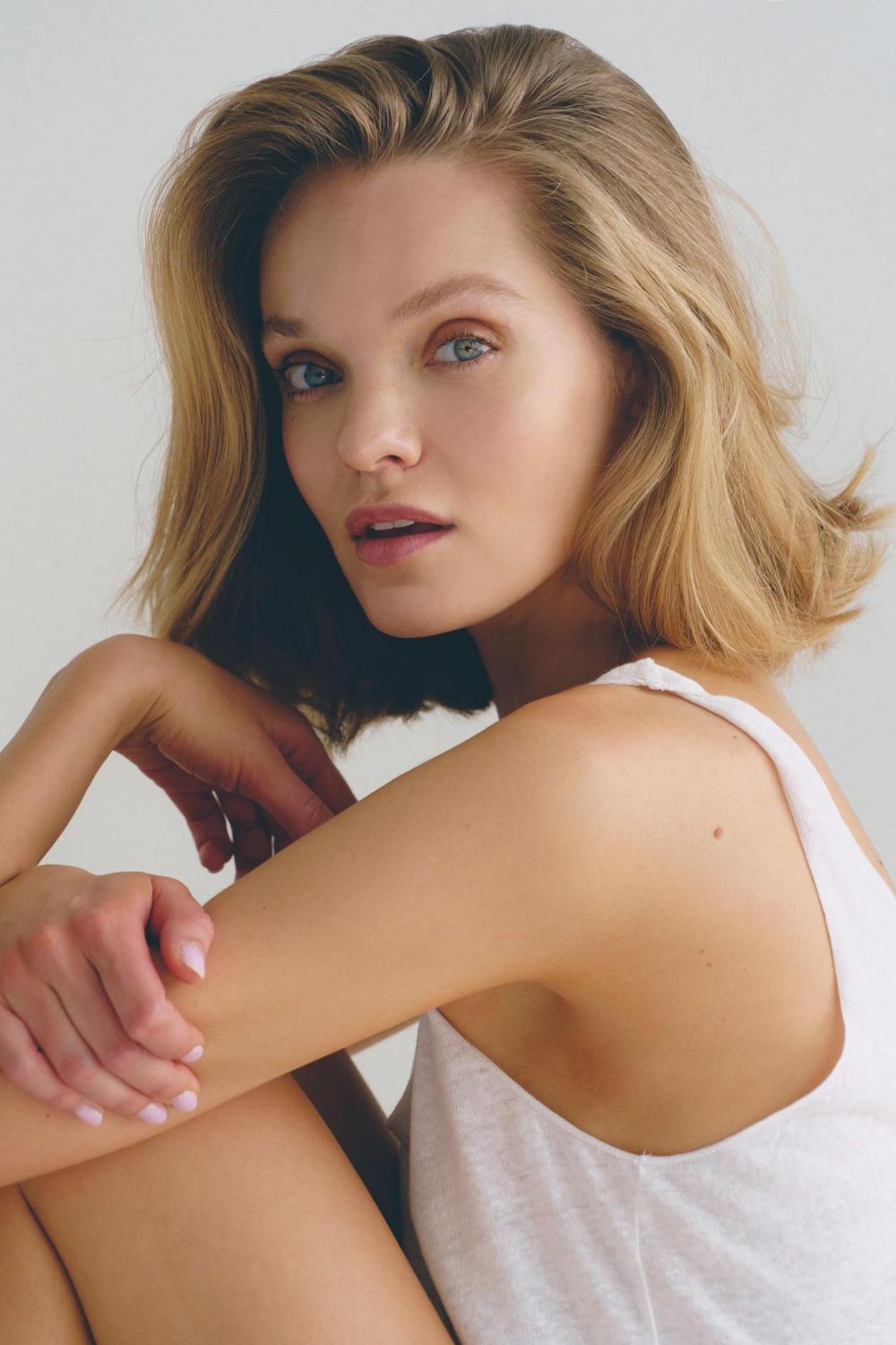 Kate Oleszczuk image