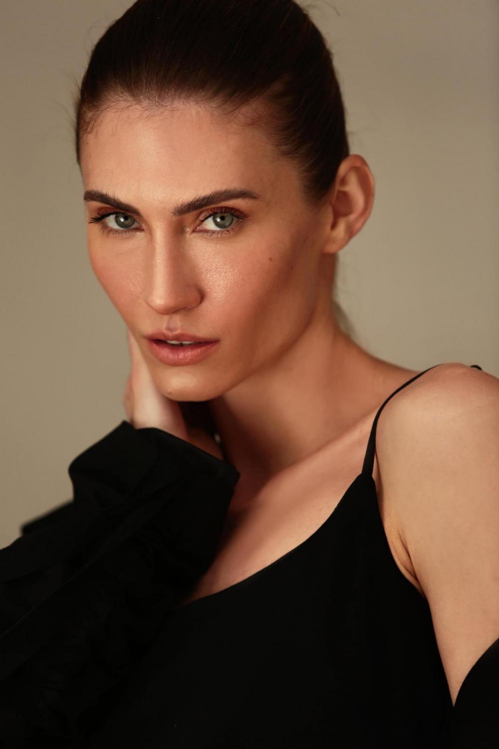 Cassie Chiniski image
