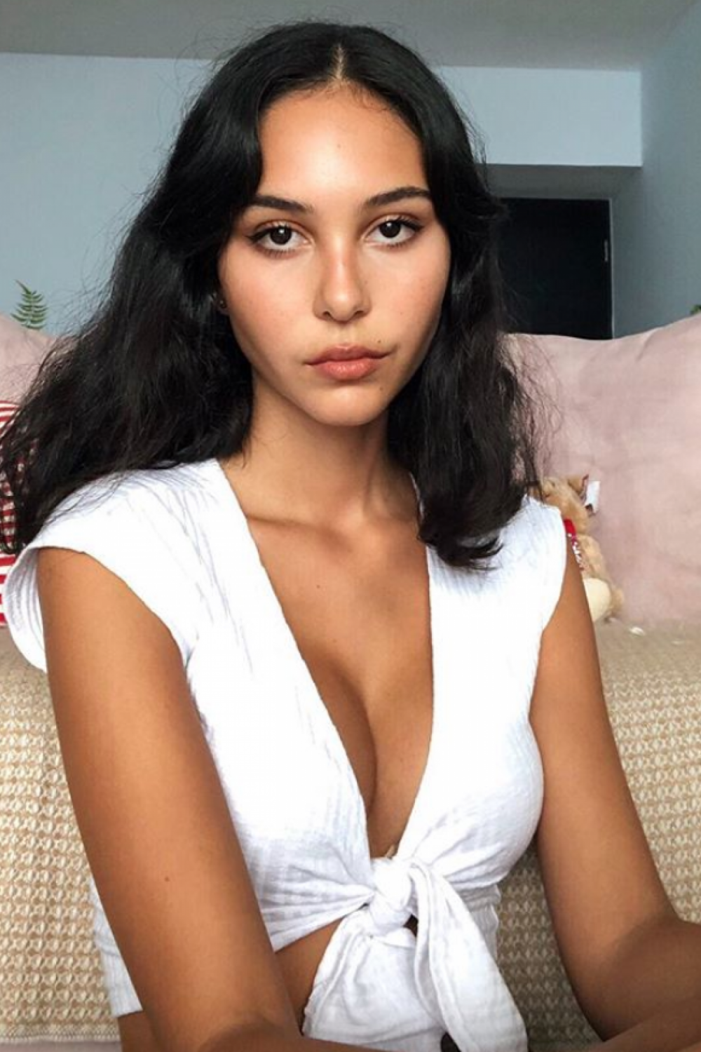 Julia Varela image