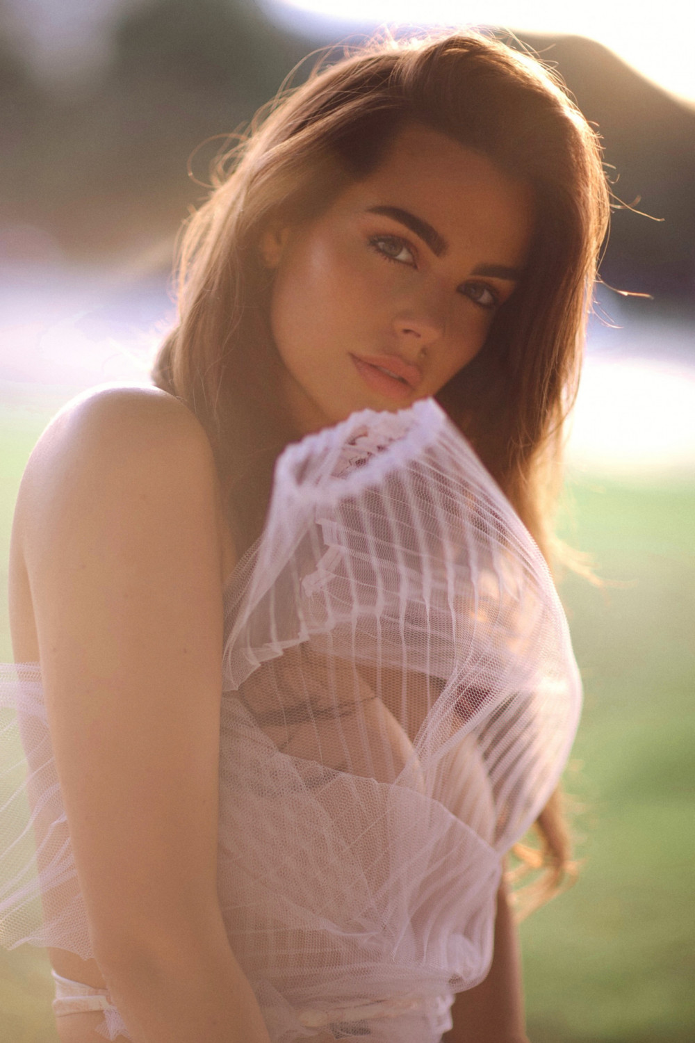 Nadine Mirada image