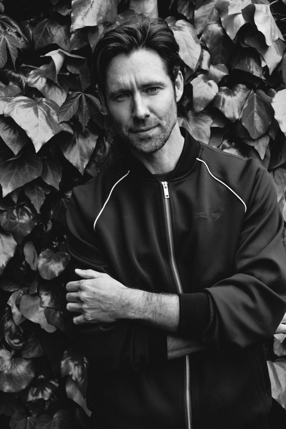 Tom Coulston image