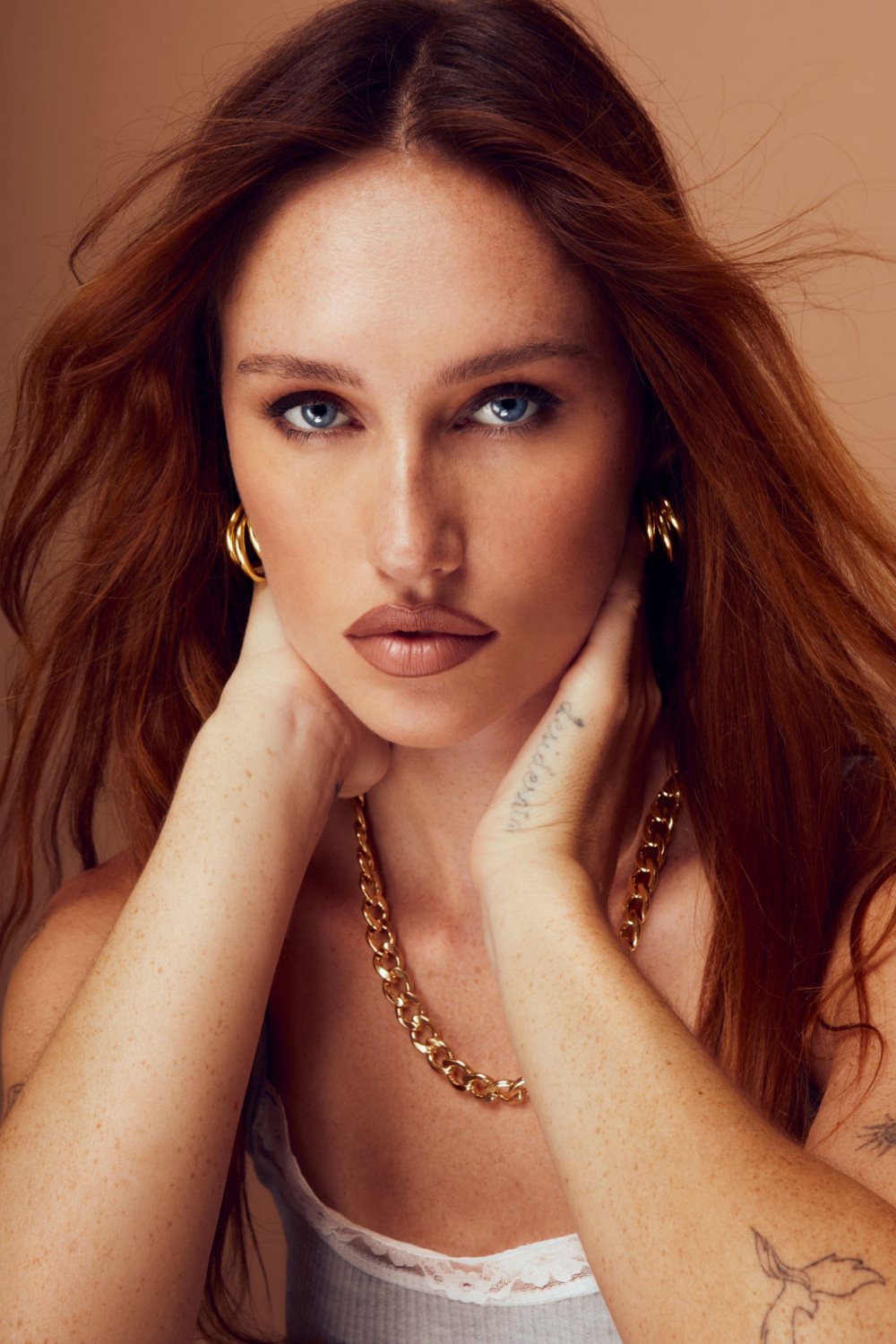Miki Davis image