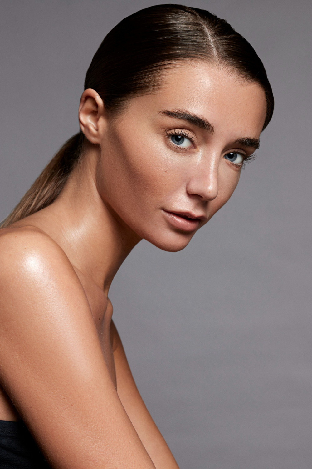 Lily Flynn image