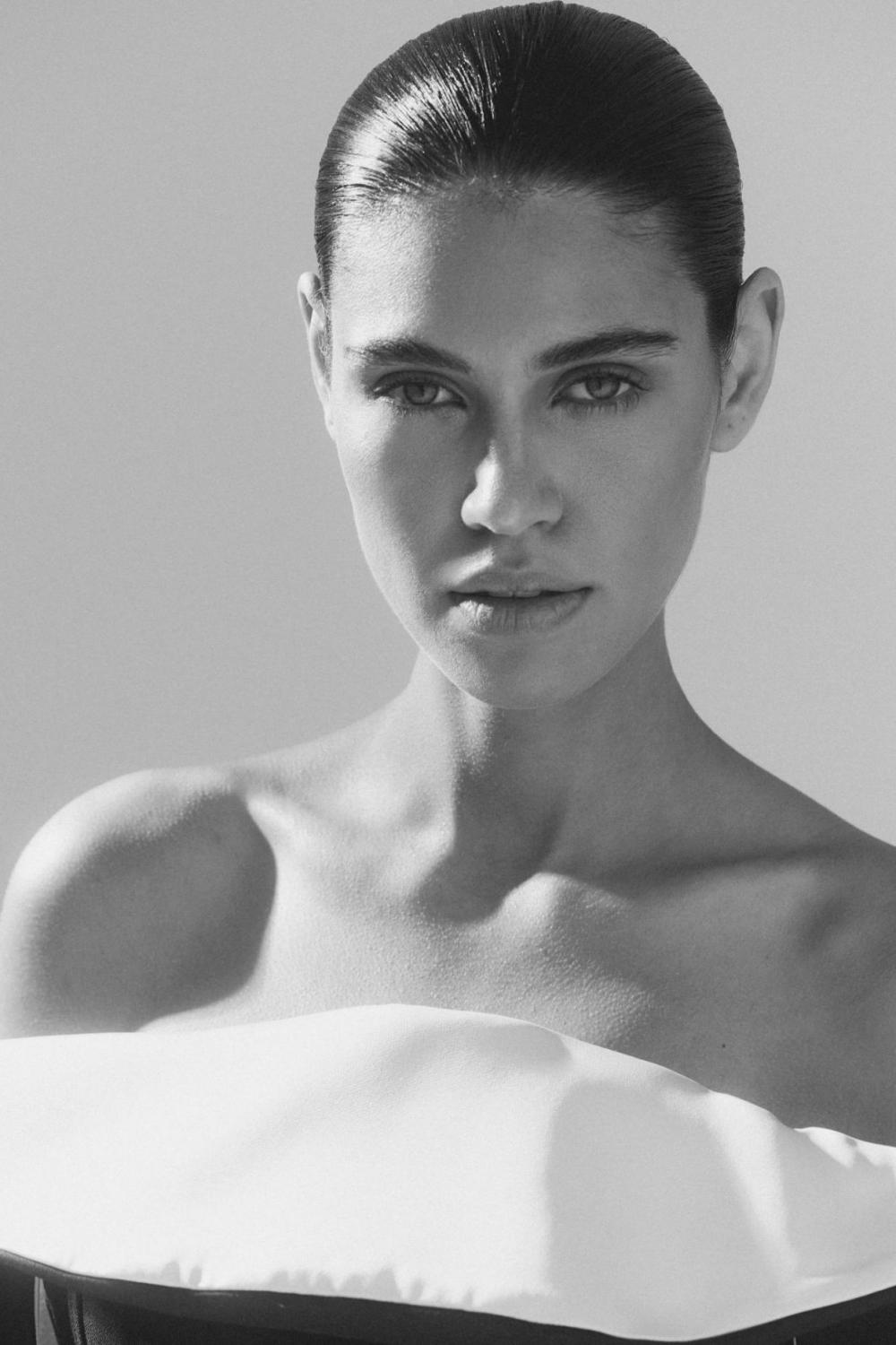Estefany Gutierrez image